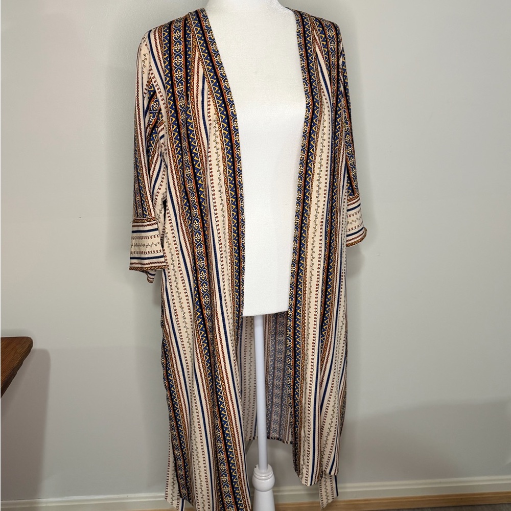 Skies Are Blue Multicolor Patterned Wrap Robe - Picture 3 of 7